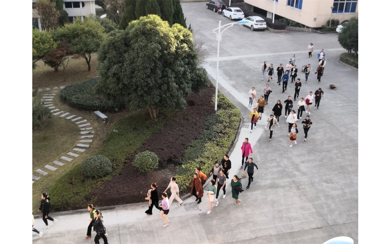 加強(qiáng)消防安全意識(shí),提高自防自救能力